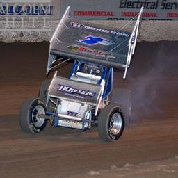Shark Racing Solid at World of Outlaws Season-Opening DIRTcar Nationals