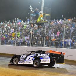 Davenport Continues Dream Season; Wins Sunoco North/South 100!