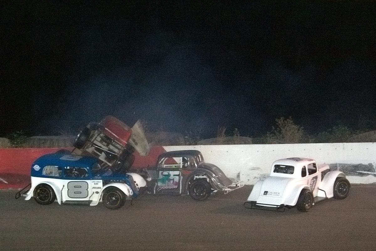 White Scores Another Win, Tyler Krupa Earns First Bomber Feature Victory