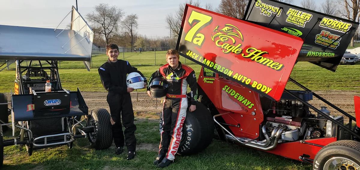 Turning laps at Southern Iowa Speedway