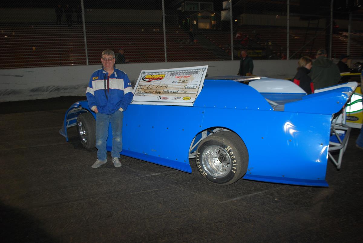 Pickett Back In Victory Lane
