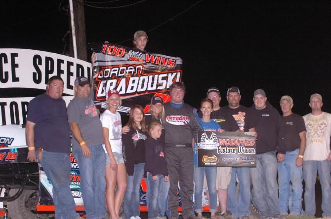 Grabouski is latest, youngest with 100 Modified career wins - See more at: http://modfury.com/2014/05/30/grabouski-is-latest-youngest-with-100-modifie