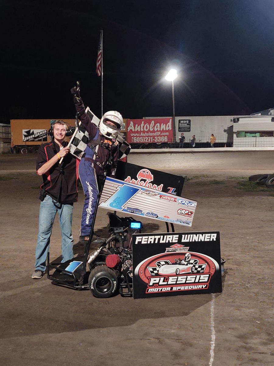 Minnesota Missile Monday: Season Championship Night at Plessis
