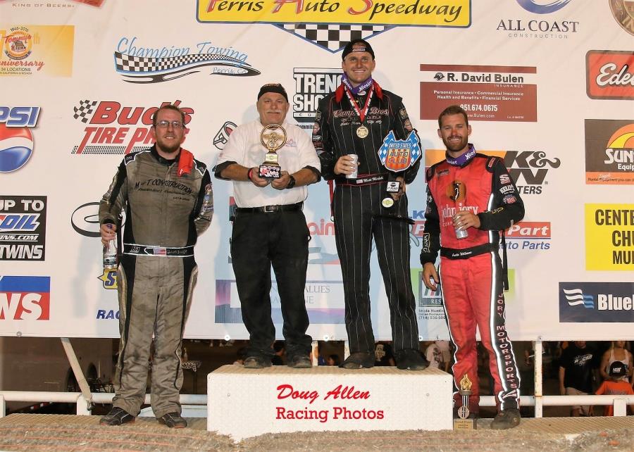 MITCHELL TAKES 30-LAP CRA FEATURE AT THE PAS