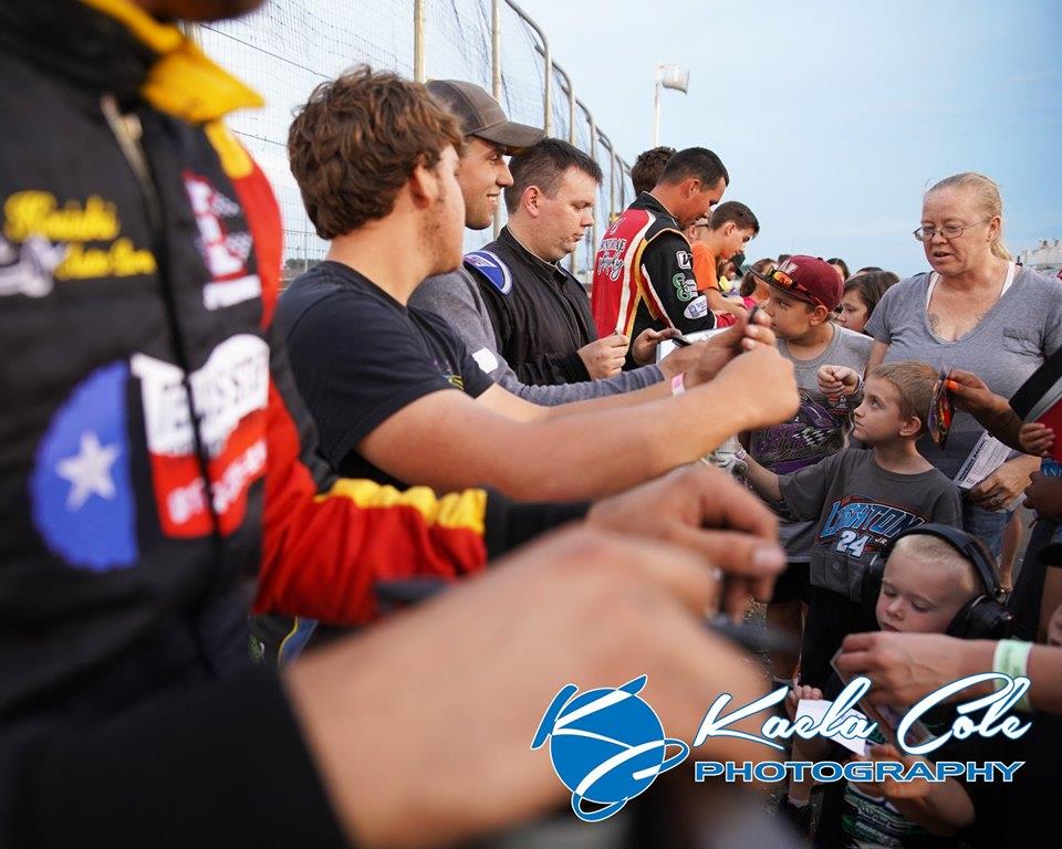 Super Late Model double features highlight Autograph night