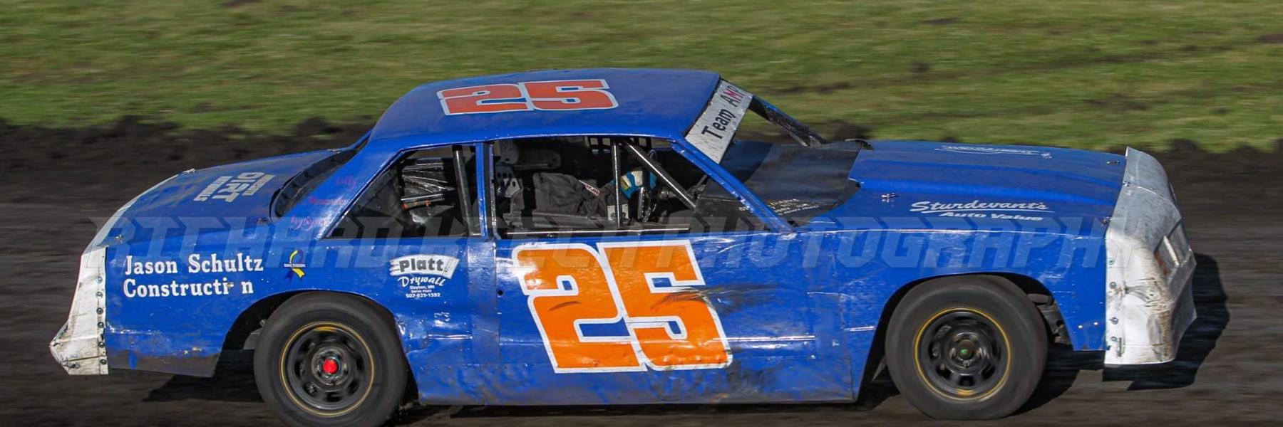 Aaron Betz