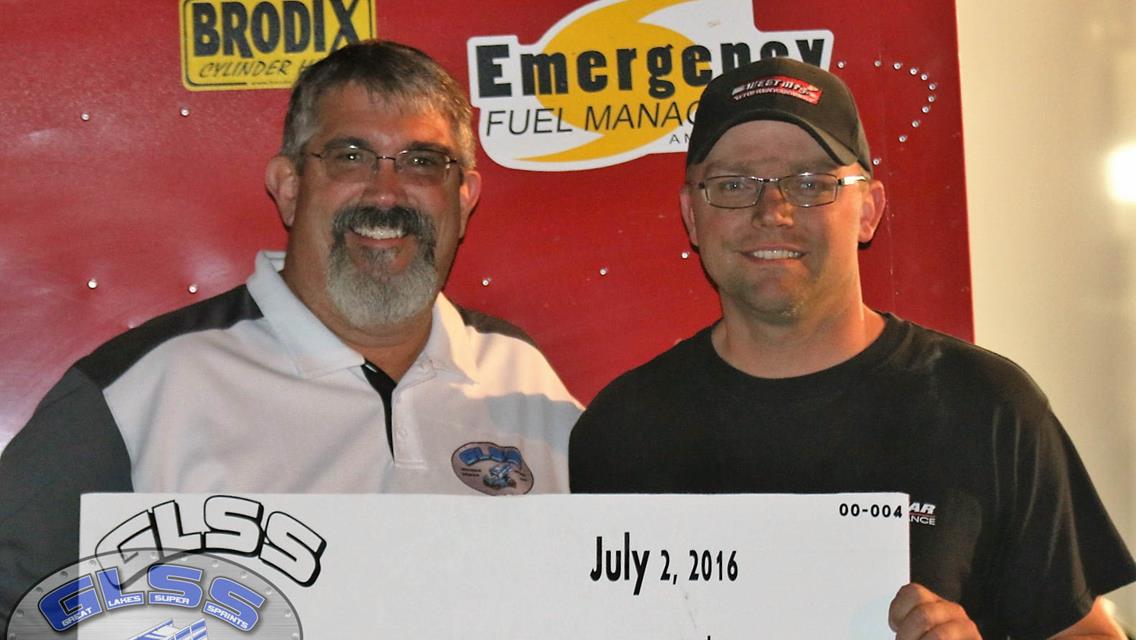 DAGGETT PULLS AWAY FROM FIELD FOR WIN AT HARTFORD