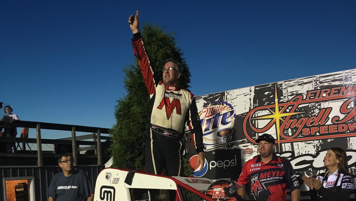 Lehr Jets to Victory in First Ever Meyer Valves and Vacs Wisconsin wingLESS Sprint Series presented by the IRA at Angell Park Speedway