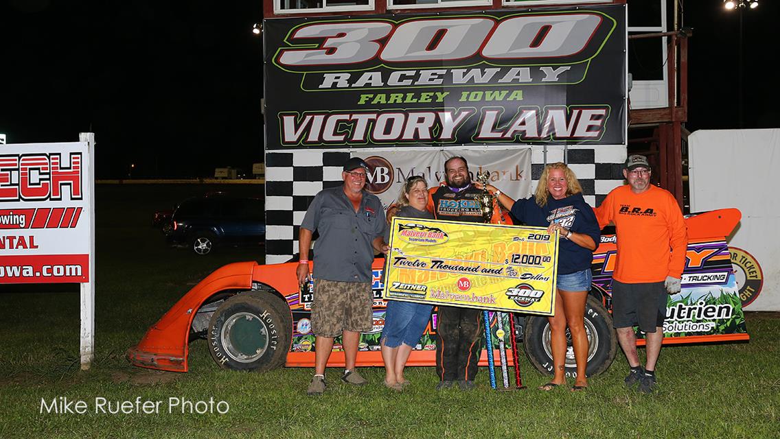 Justin Kay wins Yankee Dirt Track Classic