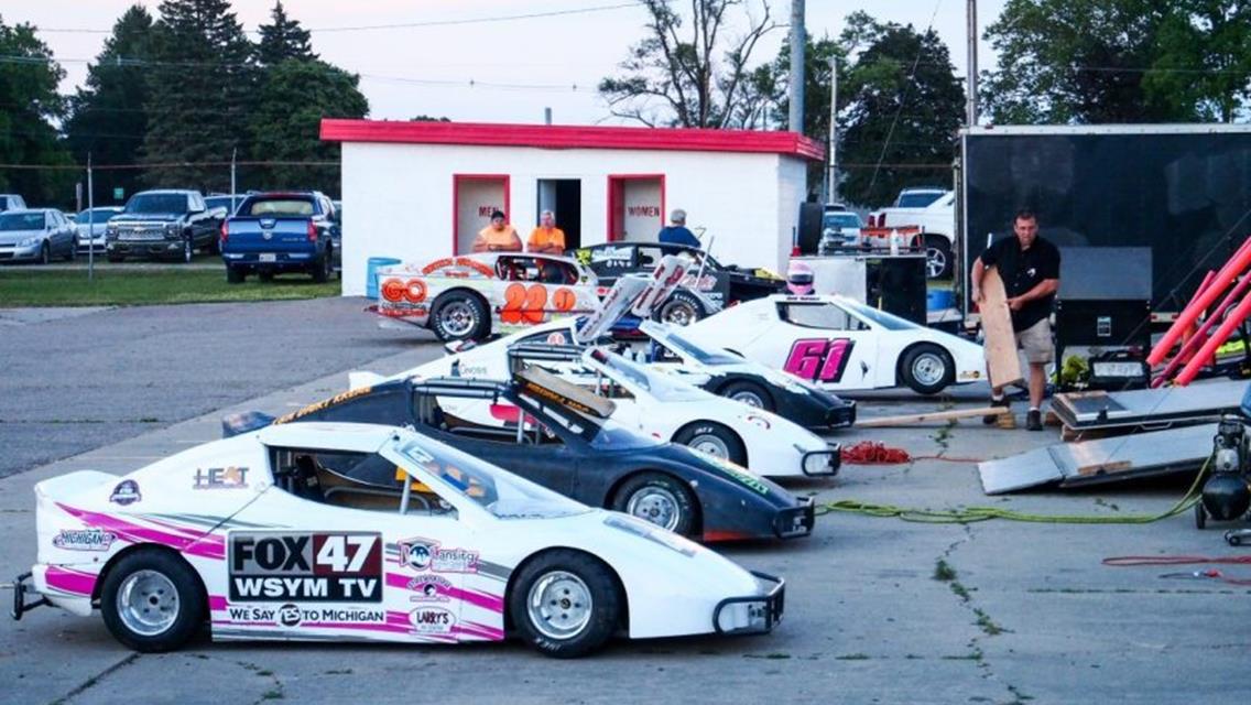 SURGENER WINS AT CORRIGAN OIL SPEEDAY, MI