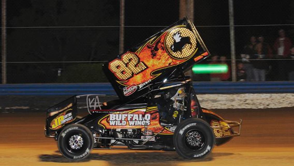 Zomer Zooms at the Arizona Speedway