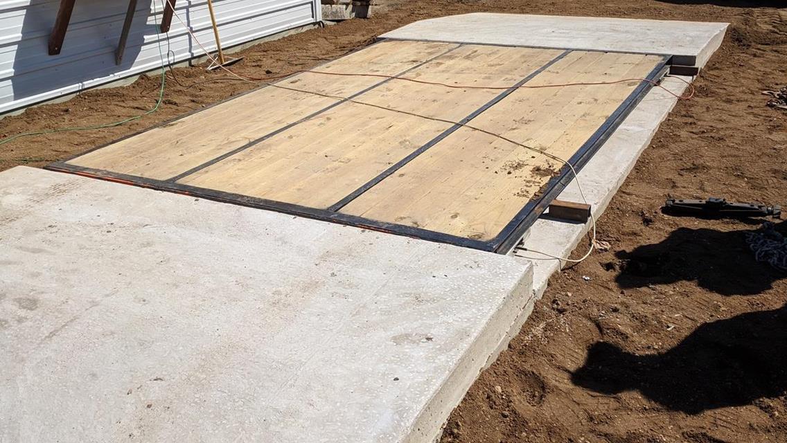 New Weigh Scale and Pad Ready for Use