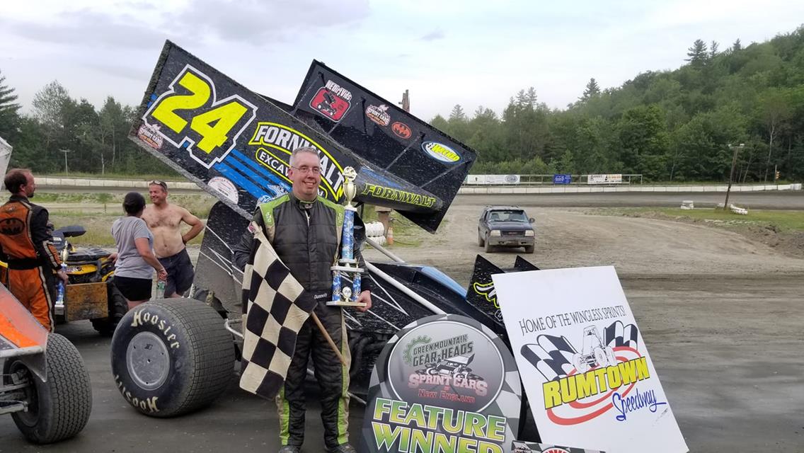 Donnelly claims KONDRAT KUSTOM&#39;S SPRINT NIGHT at RumTown Speedway