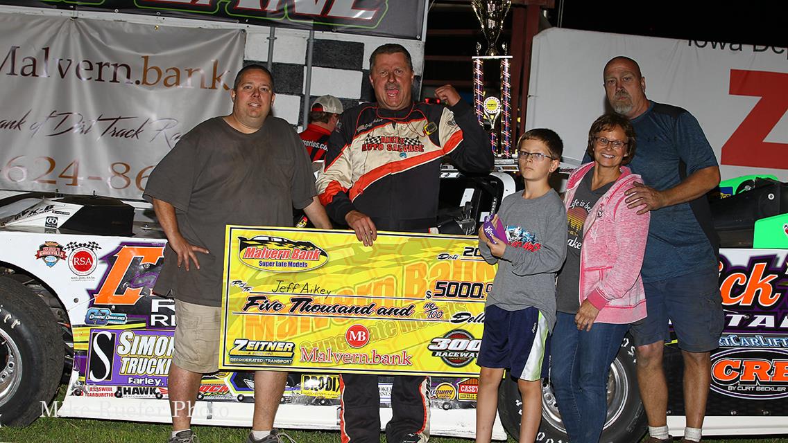 Aikey takes Yankee Dirt Track Classic opener