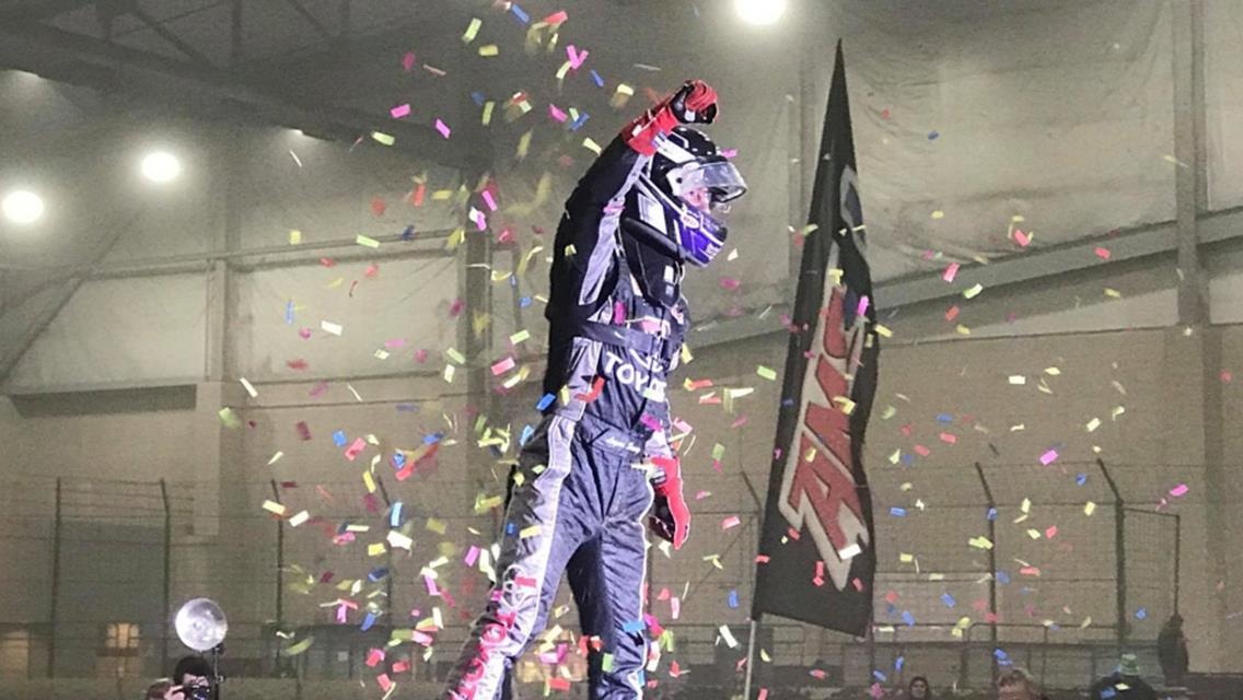 SEAVEY SEAMLESS IN USAC MIDGET OPENER AT Du QUOIN