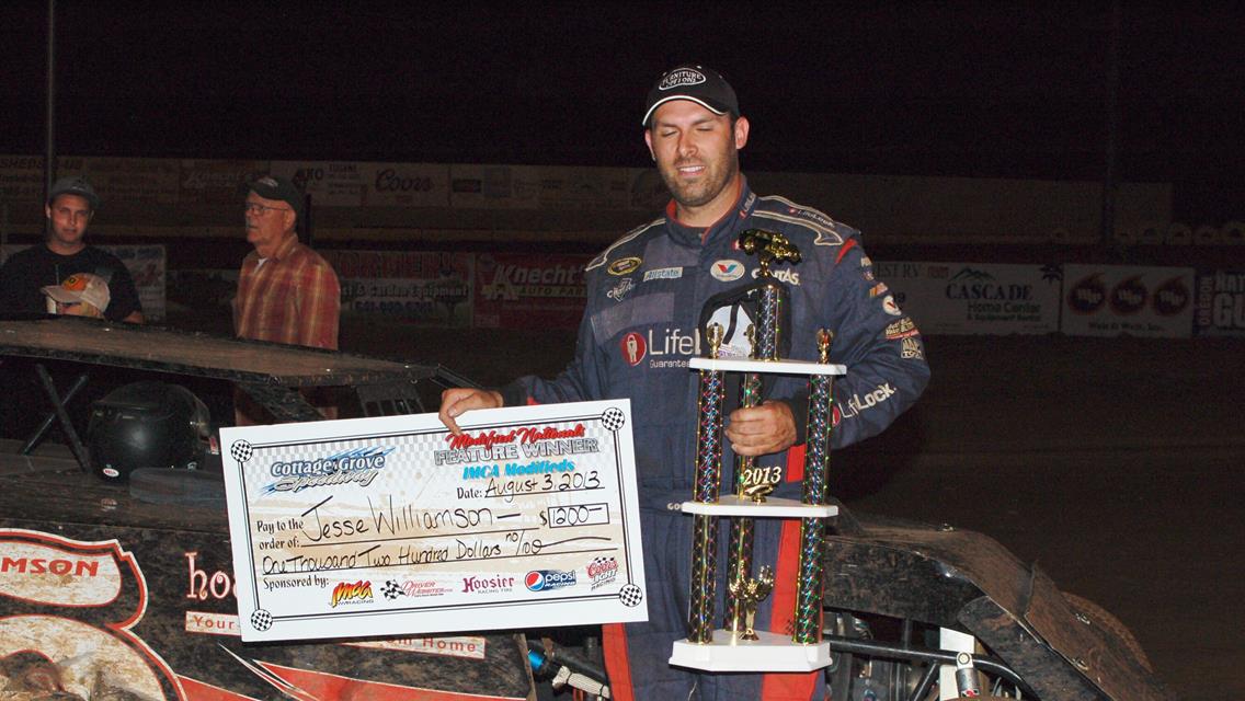 Jesse Williamson Wins 2013 Cottage Grove Speedway Modified Nationals; Ray and Cordell Also Victorious