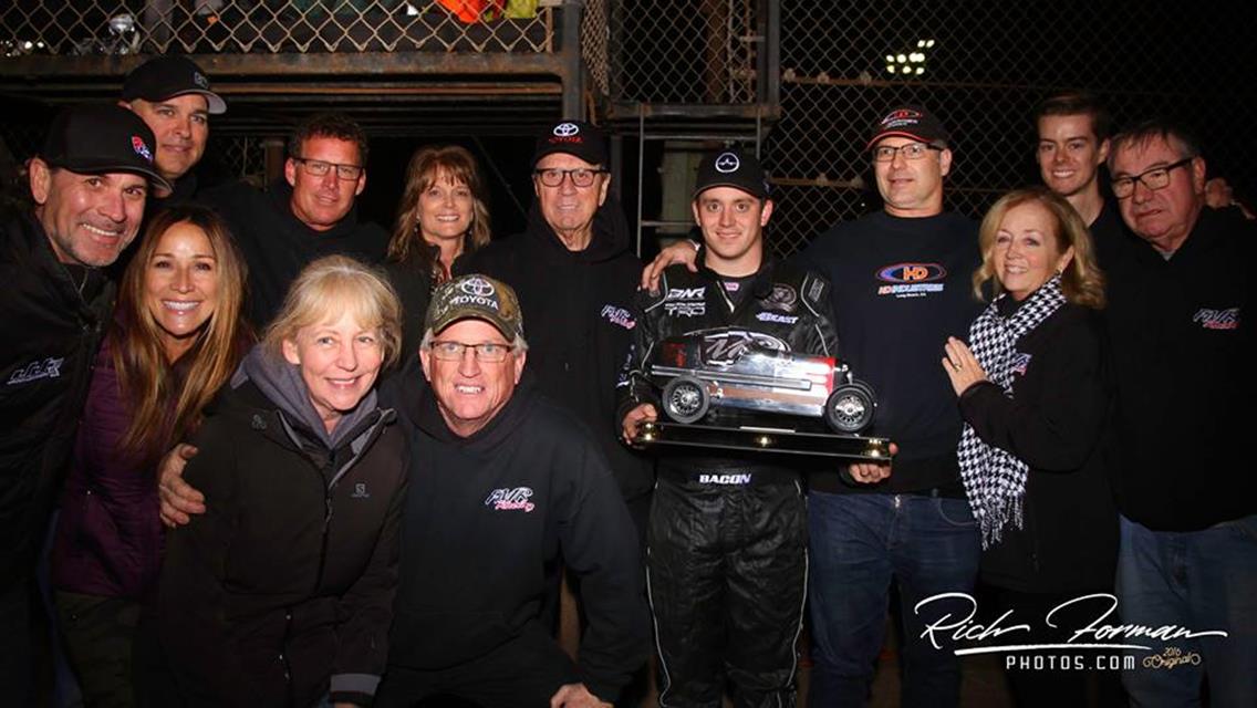 Brady Bacon – Carving it Up wih Larson on Turkey Night!