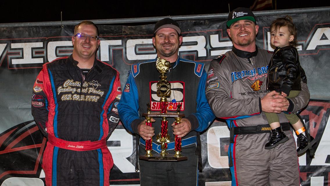 Kyle Shipley Leads Flag-to-Flag With San Tan Ford ASCS Non-Wing