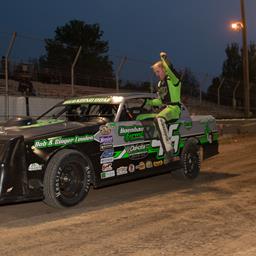 CARTER EDGES CARTER AT THE FINISH LINE