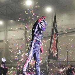 SEAVEY SEAMLESS IN USAC MIDGET OPENER AT Du QUOIN