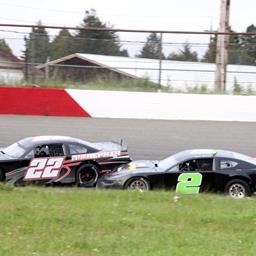 Henderson Overcomes Late Race Caution To Win