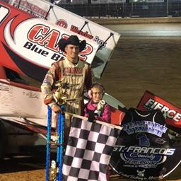 Nienhiser Hangs on to Win Queen&#39;s Royal