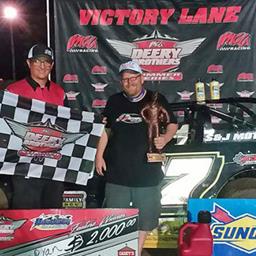 Matt Ryan emerges victorious in IMCA Deery Bros Summer Series at Quad City Speedway